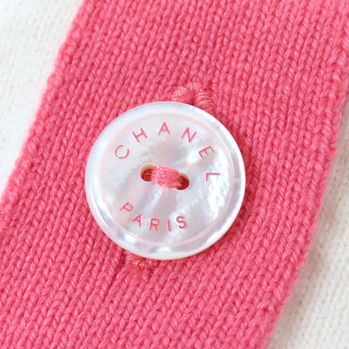 CHANEL 
COCO CC Knit 
Logo Bicolor Cashmere Cardigan