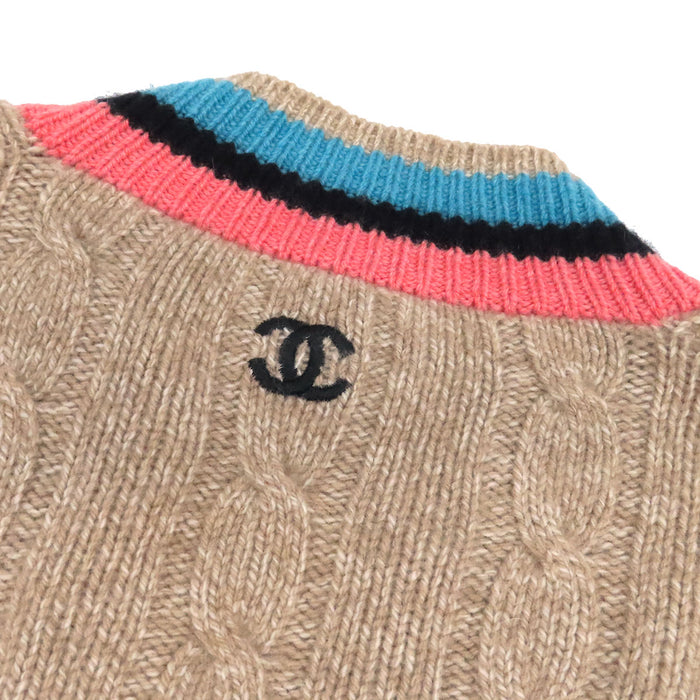 CHANEL 
COCO CC 96A Vネック 
ココマーク ヴィンテージ カシミヤ スクールニット