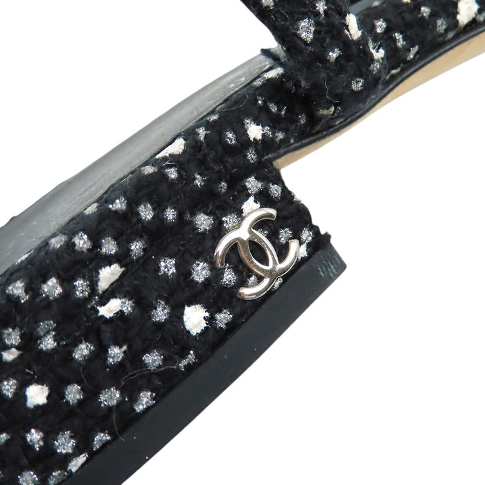 CHANEL 
COCO CC ロゴ グログラン フラット シルバーカラーメタル 23S 
ココマーク ツイード スリングバック パンプス
