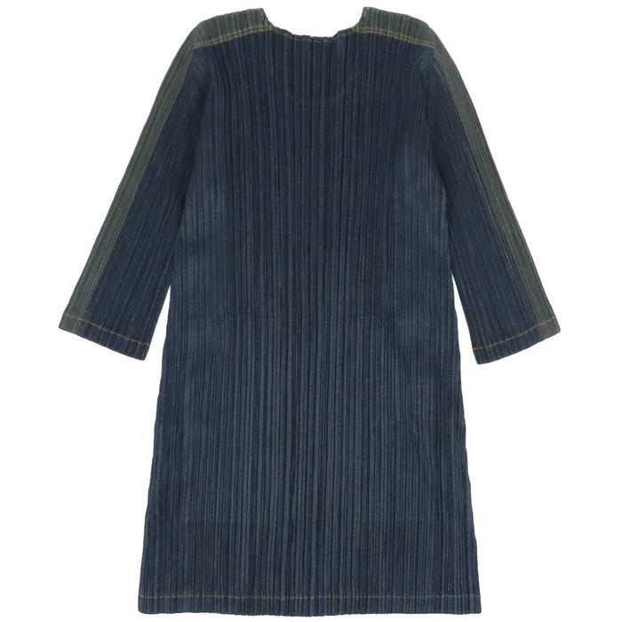 PLEATS PLEASE  
PLEATS PLEASE  
牛仔印花连衣裙