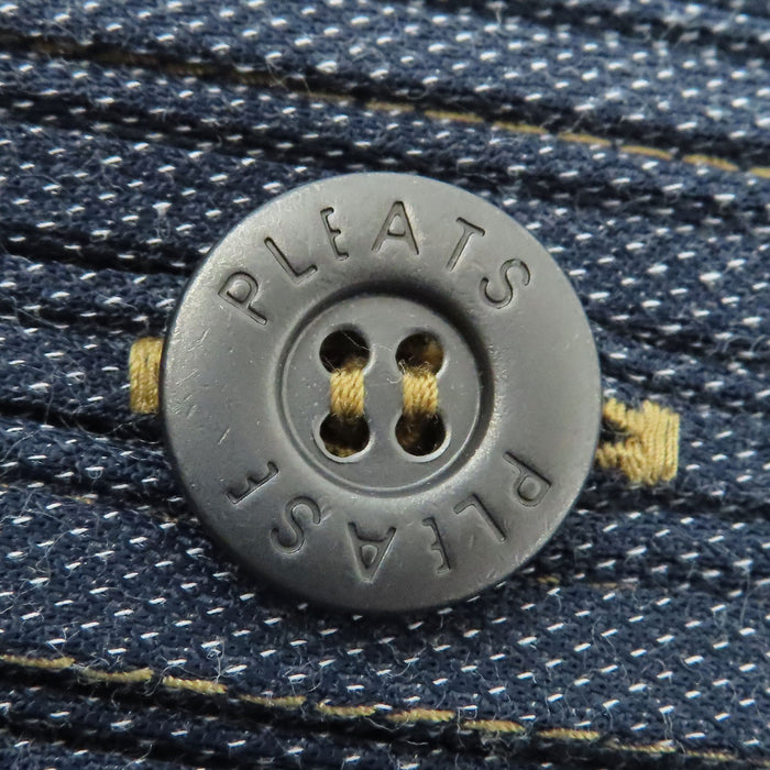 PLEATS PLEASE  
PLEATS PLEASE  
牛仔印花连衣裙
