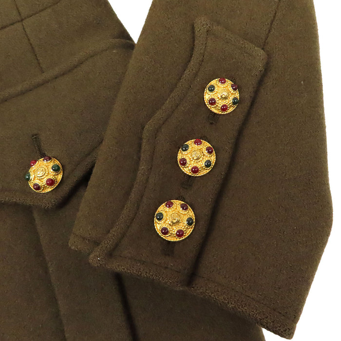 CHANEL 
96A Boutons Coco CC en laine vintage à simple boutonnage 
Veste avec boutons gripoire Coco