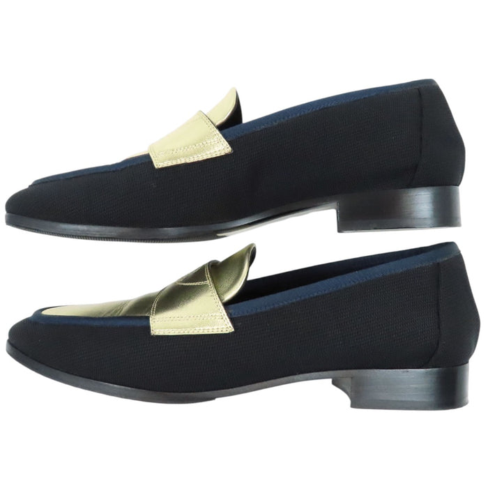 CHANEL  
COCO CC logo 17C tissu cuir  
Mocassins logo Coco