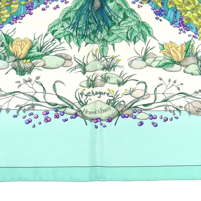 HERMES 
スカーフ 大判 シルク 
カレ 90 Pythagore ピタゴラス