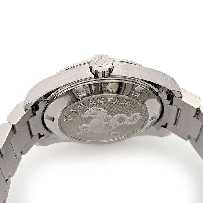 OMEGA  
Seamaster Aqua Terra  
Avec boîte et garantie