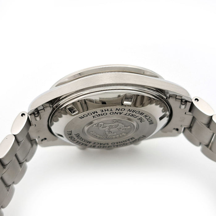 OMEGA 
Speedmaster édition 50e anniversaire FULLSET révisé 
avec boîte et garantie
