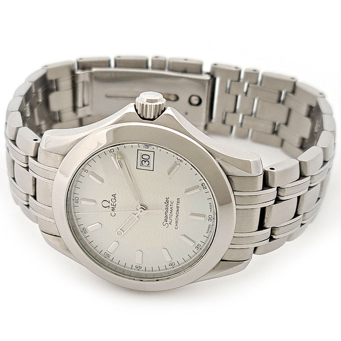 OMEGA  
Seamaster 120 automatique blanc  
Avec boîte et garantie