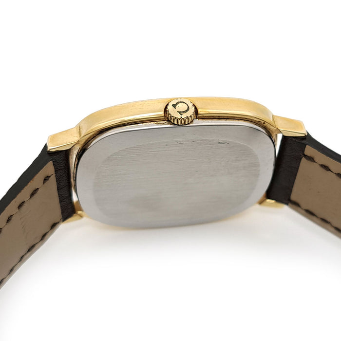 OMEGA 
デヴィル オーバル Cal.625