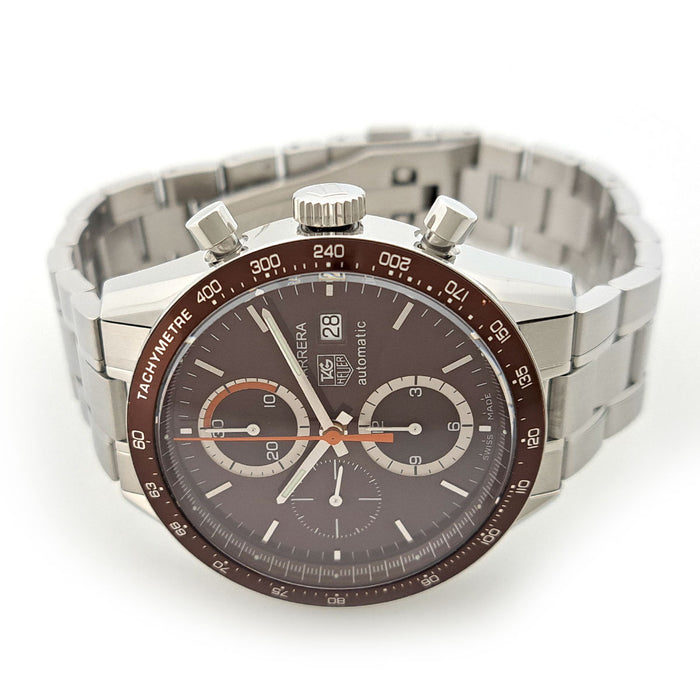TAG HEUER
Cronografo con tachimetro
Con scatola e garanzia