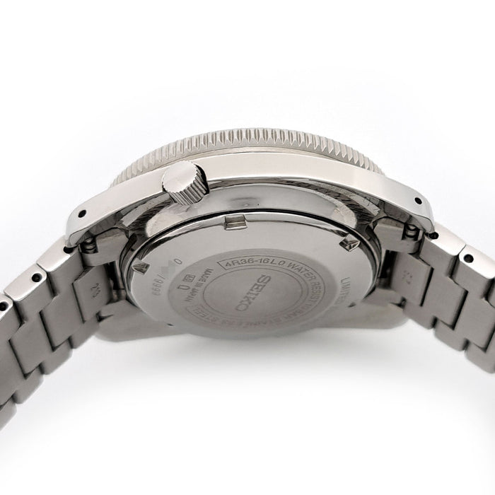 SEIKO
5 运动 复刻经典设计 限量款
附带盒子和保卡