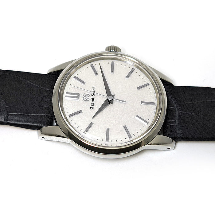 SEIKO 
Grand Seiko 9F Quartz 
With Box and Warranty