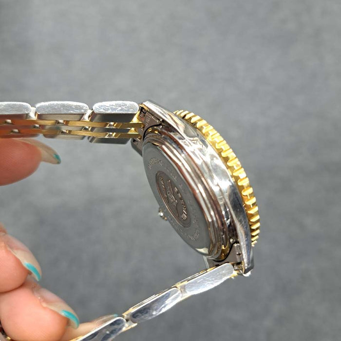 【WHOLESALES】
BREITLING 
D30021 
社外製BOX