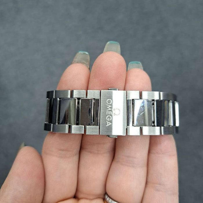 【WHOLESALES】
OMEGA 
220.10.41.21.01.001 
箱　ギャランティ　ピクトグラム　クロノメーター証