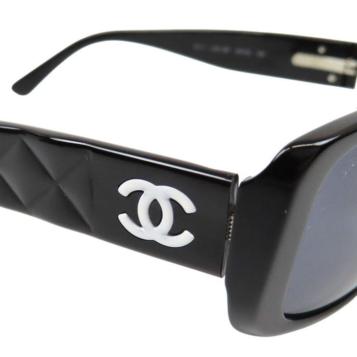 CHANEL 
COCO CC ロゴ 
ココマーク カメリア サングラス 
マトラッセ