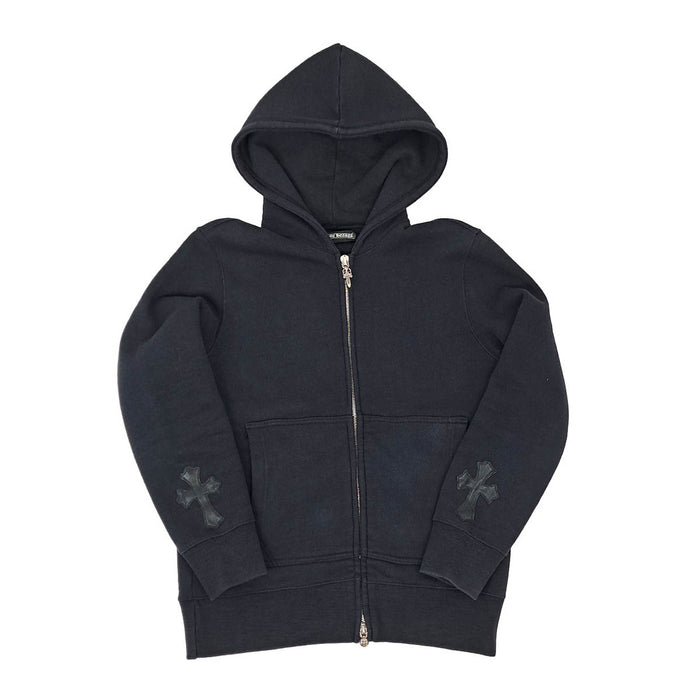 CHROME HEARTS 
Felpa CH con cerniera a pugnale, doppia cerniera, cotone, pelle, interno felpato 
Maniche con patch a croce, felpa con cappuccio e zip