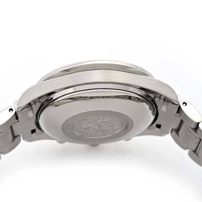 OMEGA
Speedmaster Date
Avec boîte
