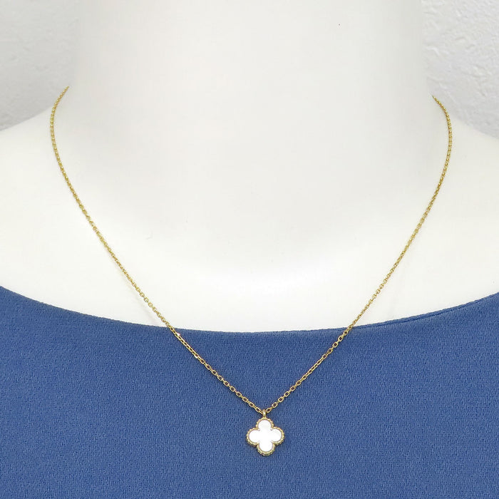 Van Cleef & Arpels 
スウィート アルハンブラ ネックレス