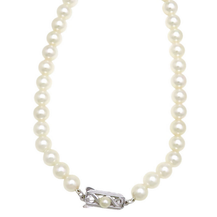 MIKIMOTO 
Collana lunga con perle Akoya