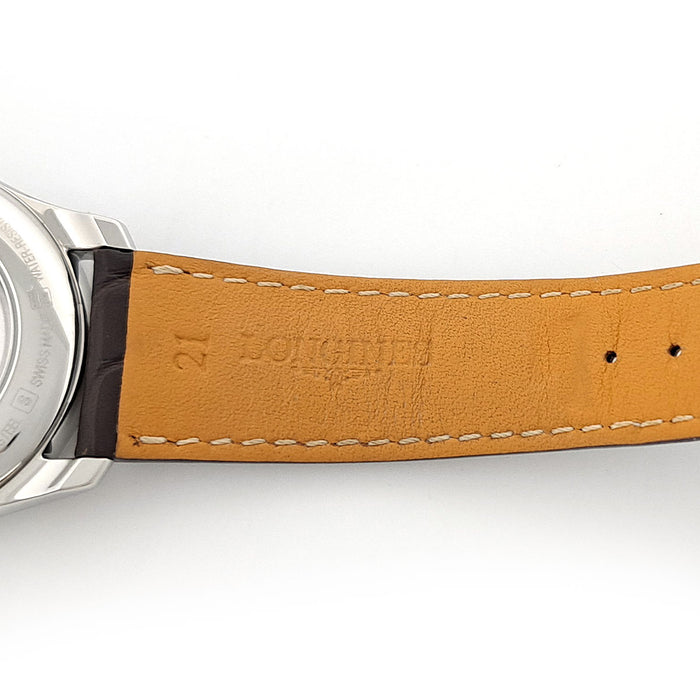 LONGINES  
Collection Master  
Avec boîte et garantie