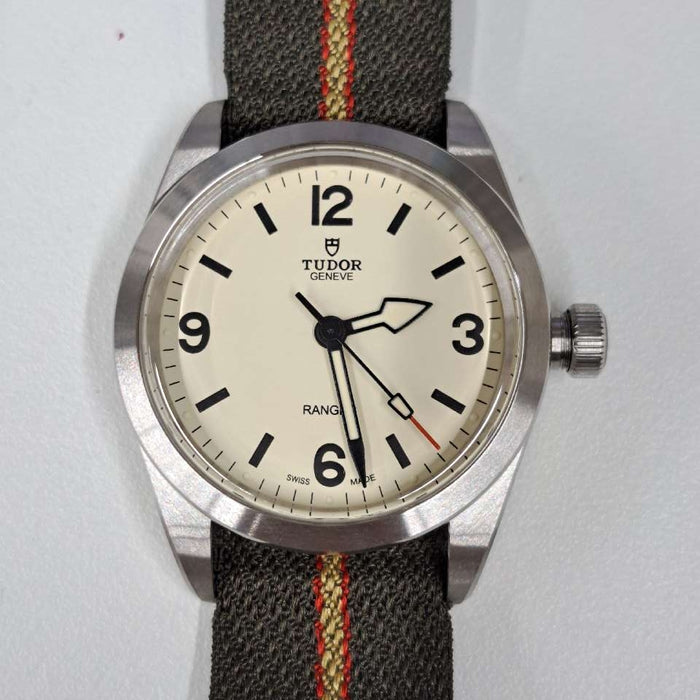 【WHOLESALES】
TUDOR 
79930 
箱　ギャランティ