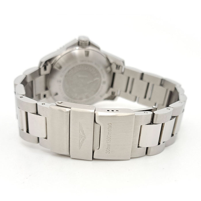 LONGINES 
HydroConquest 
With box and warranty card