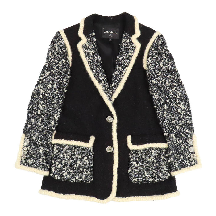 CHANEL  
COCO CC bottone logo cashmere  
giacca in tweed con logo Coco Mark e inserti