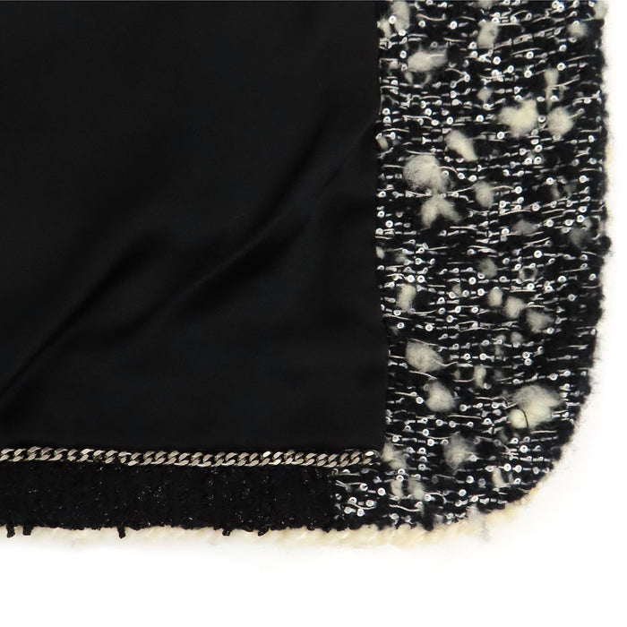 CHANEL  
COCO CC bottone logo cashmere  
giacca in tweed con logo Coco Mark e inserti