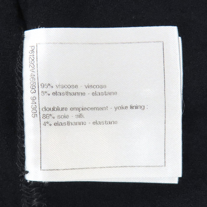 CHANEL  
COCO CC Bouton Coco  
Veste sans col avec logo Coco