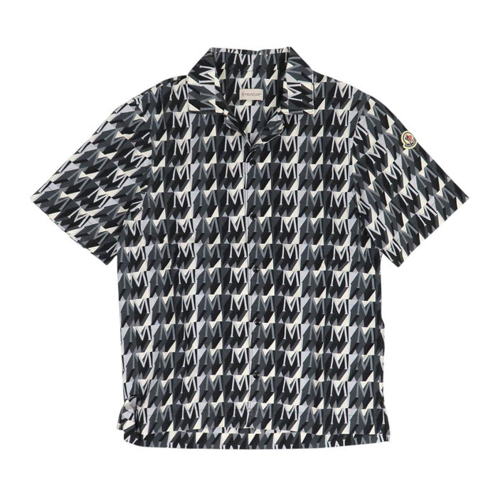MONCLER 
Chemise à manches courtes en coton avec logo écusson, motif intégral, fabriquée en 2024