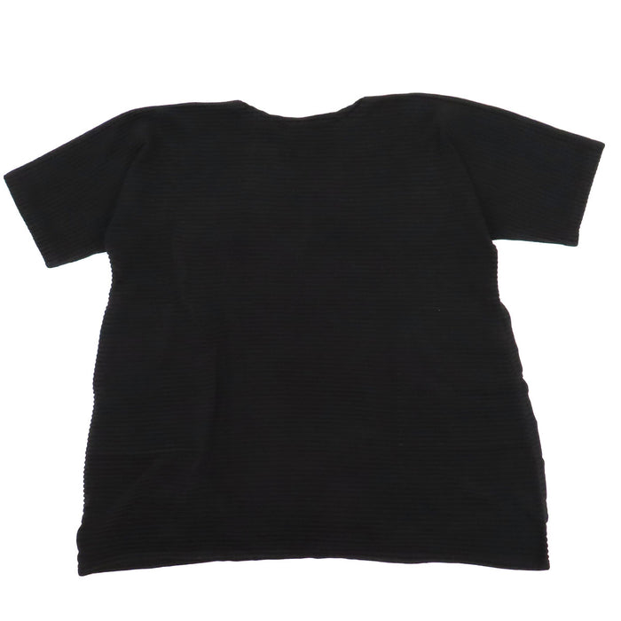 ISSEY MIYAKE  
Silhouette en boîte ISSEY MIYAKE me  
Robe plissée me