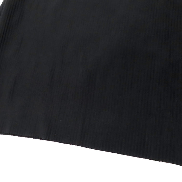 ISSEY MIYAKE
Collo alto Mi
Maglia plissettata me ISSEY MIYAKE