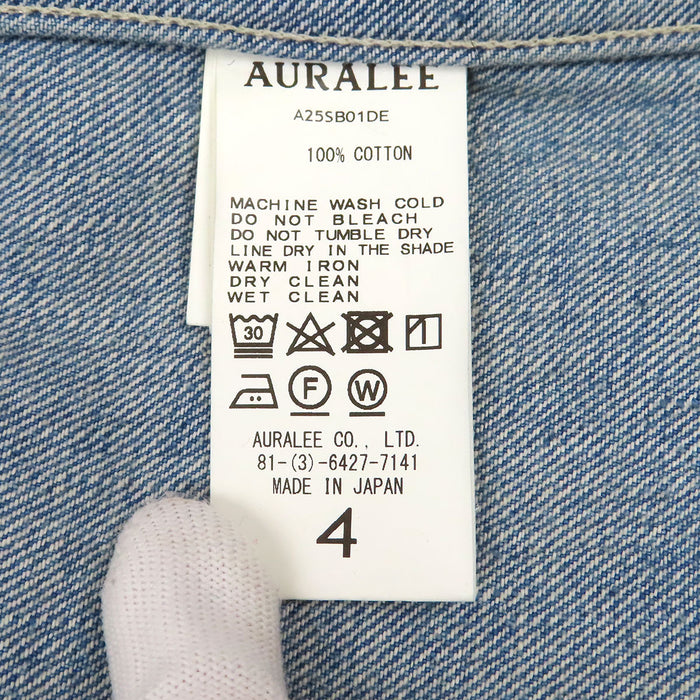 25SS AURALEE SELVEDGE FADED LIGHT DENIM BLOUSON Logo Button 
Auralee Selvedge Faded Light Denim Blouson