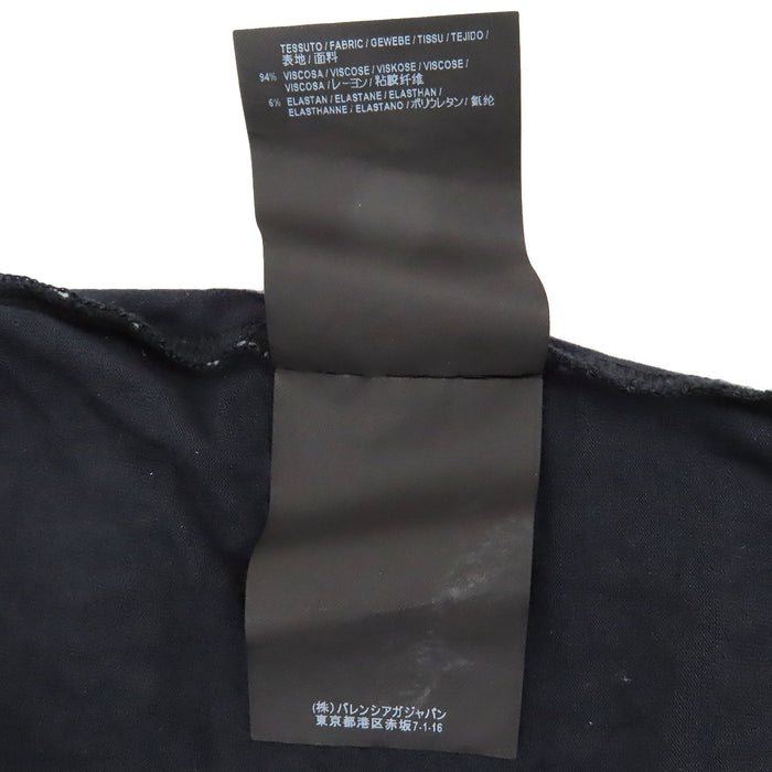BALENCIAGA  
T-shirt à motif intégral  
Col montant logo manches longues cut and sew