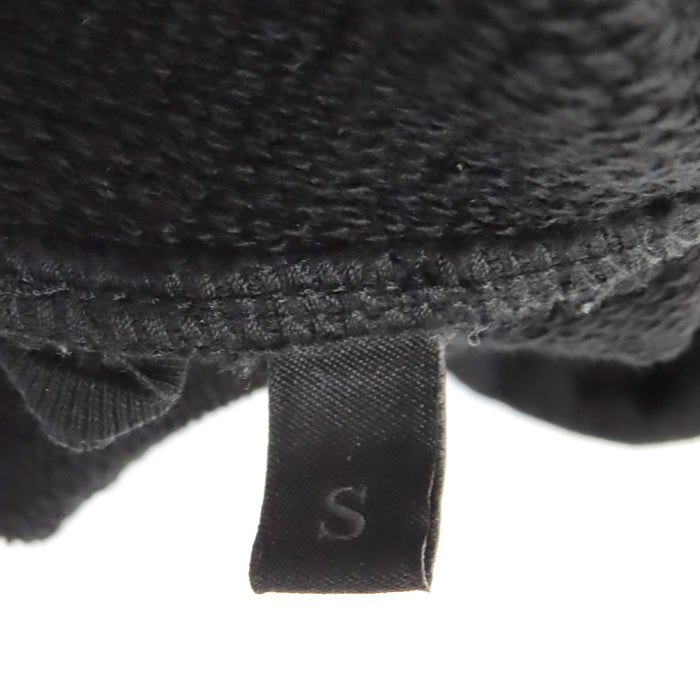 MONCLER 
Sweat à capuche 2024 avec logo en caoutchouc 
Sweat à capuche imprimé logo