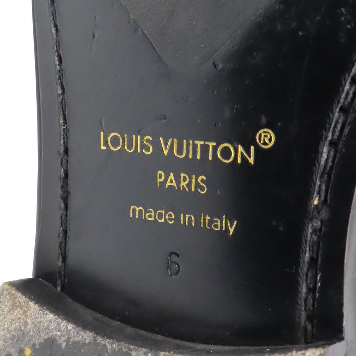LOUIS VUITTON
Scarpe mocassino Monogram Major in tessuto jacquard con logo LV e pelle, modello 2024
Monogramma