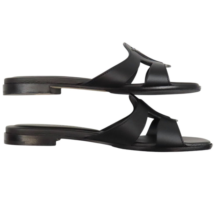 LOUIS VUITTON 
LV Logo Leather Flat Mules 2023 Model 
LV Isola Sandals