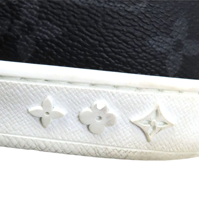 LOUIS VUITTON 
LV Cuir bas Lacets 
Baskets Luxembourg Ligne 
Monogramme Eclipse