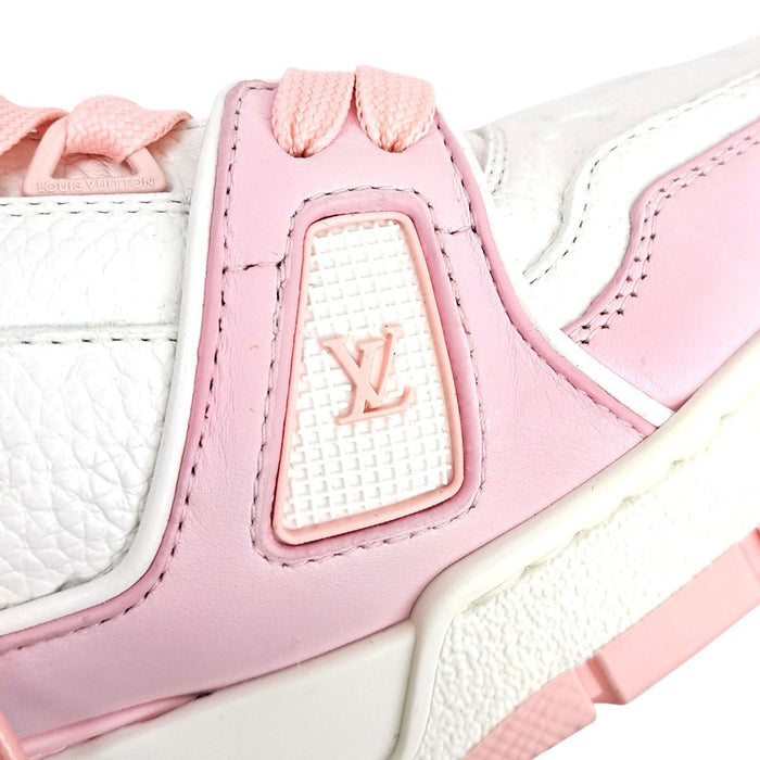 LOUIS VUITTON  
Logo Leather 2022 Model Lace-Up  
LV Trainer Sneakers  
Monogram