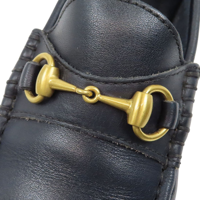 GUCCI
Chaussures de conduite en cuir avec ferrures dorées et mors de cheval
