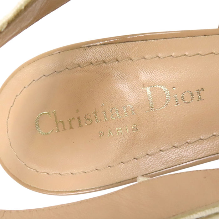 Dior  
漆皮標誌蝴蝶結星星  
J'Adior 後帶高跟鞋