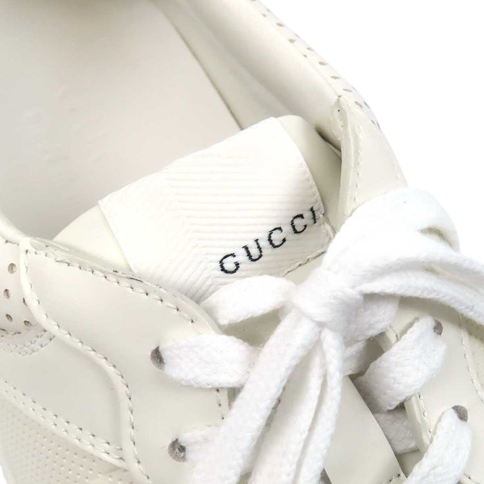 GUCCI 
インターロッキングG レザー ローカット チャンキー 
GG エンボス スニーカー