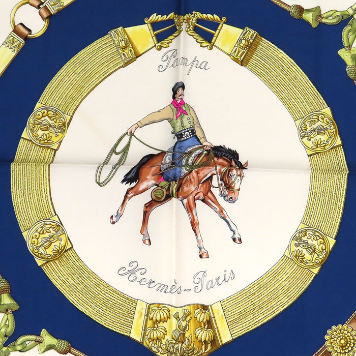 HERMES  
大方巾 絲巾  
Carré 90 Pampa 盤馬 絲巾
