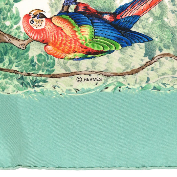 HERMES  
Silk Large Square Animal  
Carré 90 EQUATEUR Equator