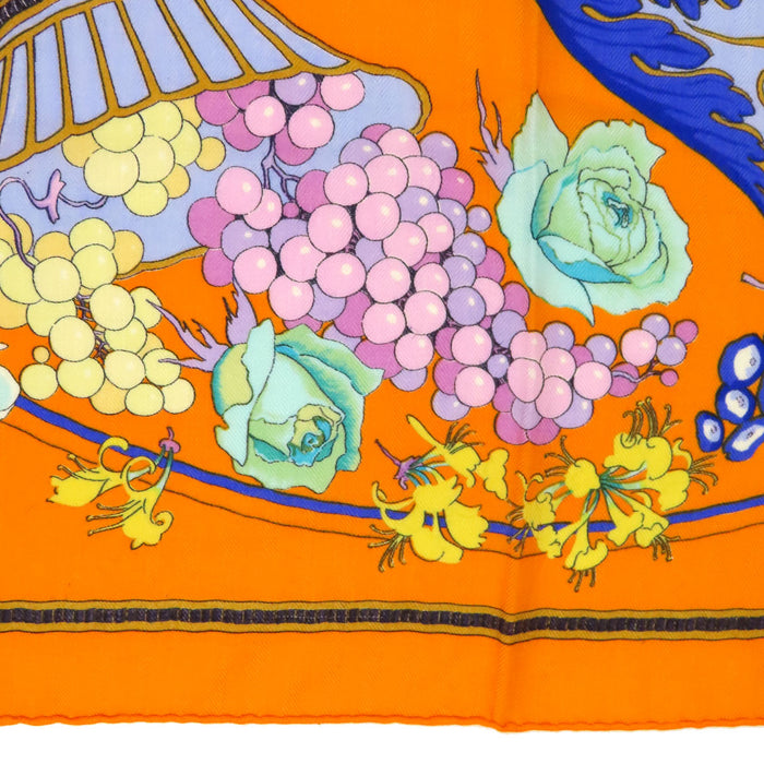 HERMES  
Large Logo Cashmere Blend Silk Blend Cashisil  
Carré 90 Fleurs Raisins Grape Flower Scarf