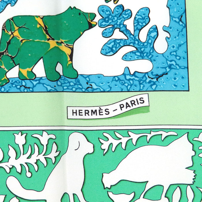 HERMES 
Foulard grand format en soie 
Carré 90 EARLY AMERICA Ancienne Amérique classique Foulard