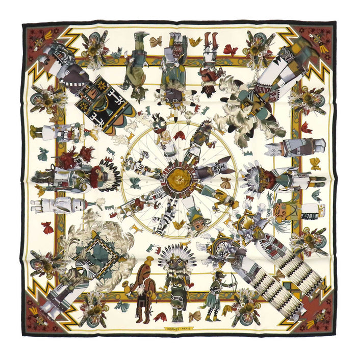 HERMES  
Grand foulard en soie  
Carré 90 Kachinas カチナ