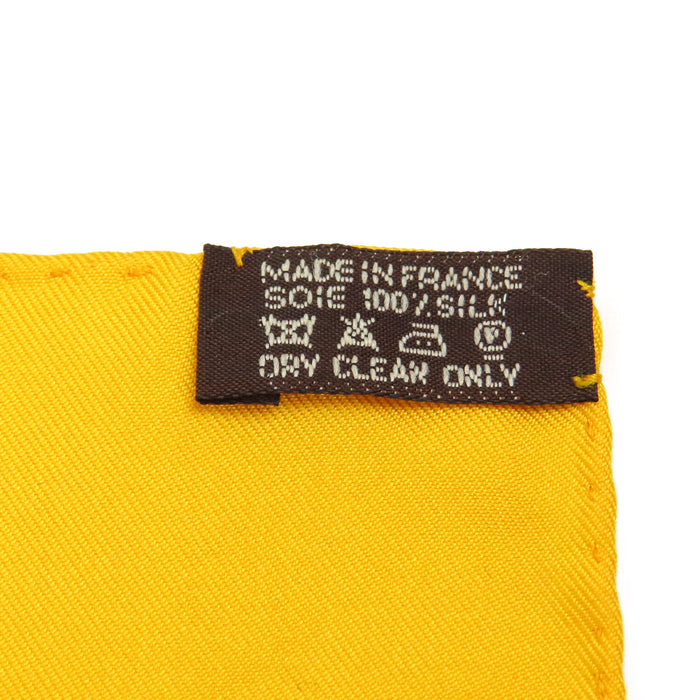 HERMES 
Sciarpa grande in seta 
Carré 90 PER ASTRA AD ASTRA Attraverso le difficoltà verso il cielo Scarf