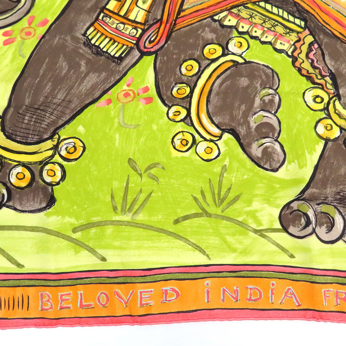 HERMES 
Sciarpa grande in seta Elefante 
Carré 90 BELOVED INDIA Profondo amore per l'India Sciarpa