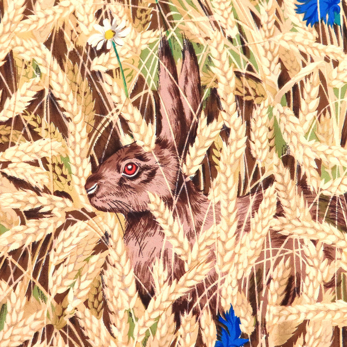 HERMES 
Sciarpa grande in seta 
Carré 90 LAPINS DANS UN CHAMP DE campo di grano e conigli