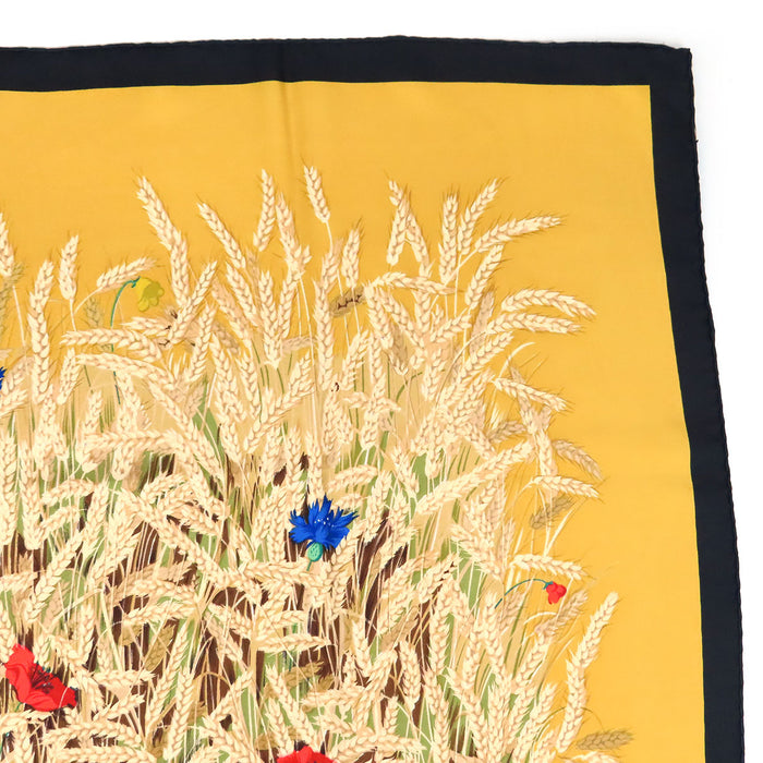 HERMES 
Sciarpa grande in seta 
Carré 90 LAPINS DANS UN CHAMP DE campo di grano e conigli